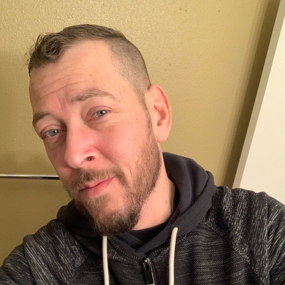 Meet your Posher, James - Picture 1 of 1